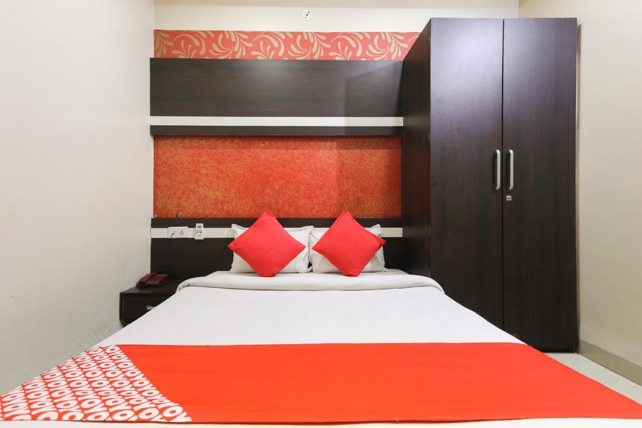 Oyo 3341 Hotel Malwa Country Индор Екстериор снимка