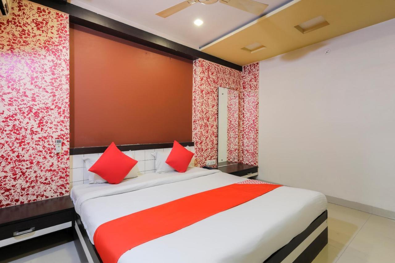 Oyo 3341 Hotel Malwa Country Индор Екстериор снимка